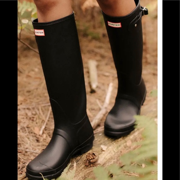 Hunter Shoes - Hunter Original Tall Black Rubber Rain Boots 7